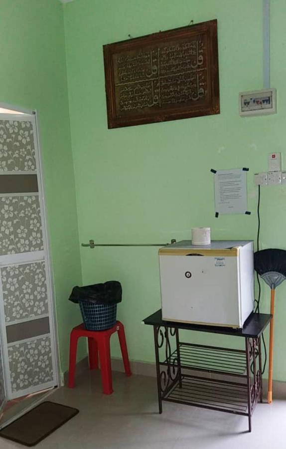 Dhia Irdina Homestay Paya Rewak Extérieur photo