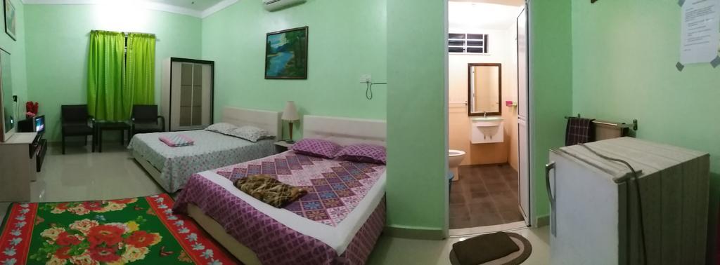 Dhia Irdina Homestay Paya Rewak Extérieur photo
