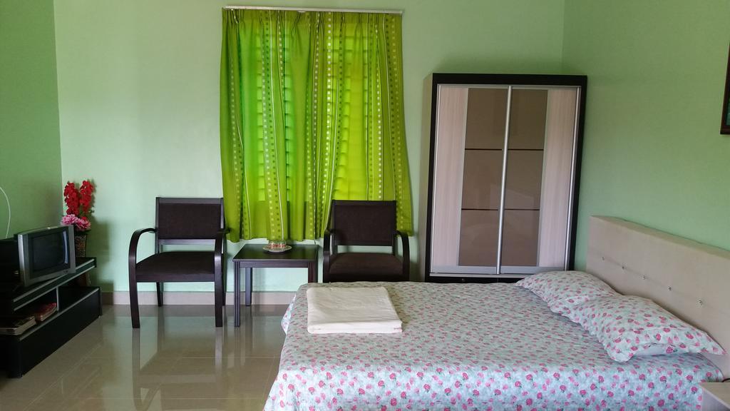 Dhia Irdina Homestay Paya Rewak Extérieur photo