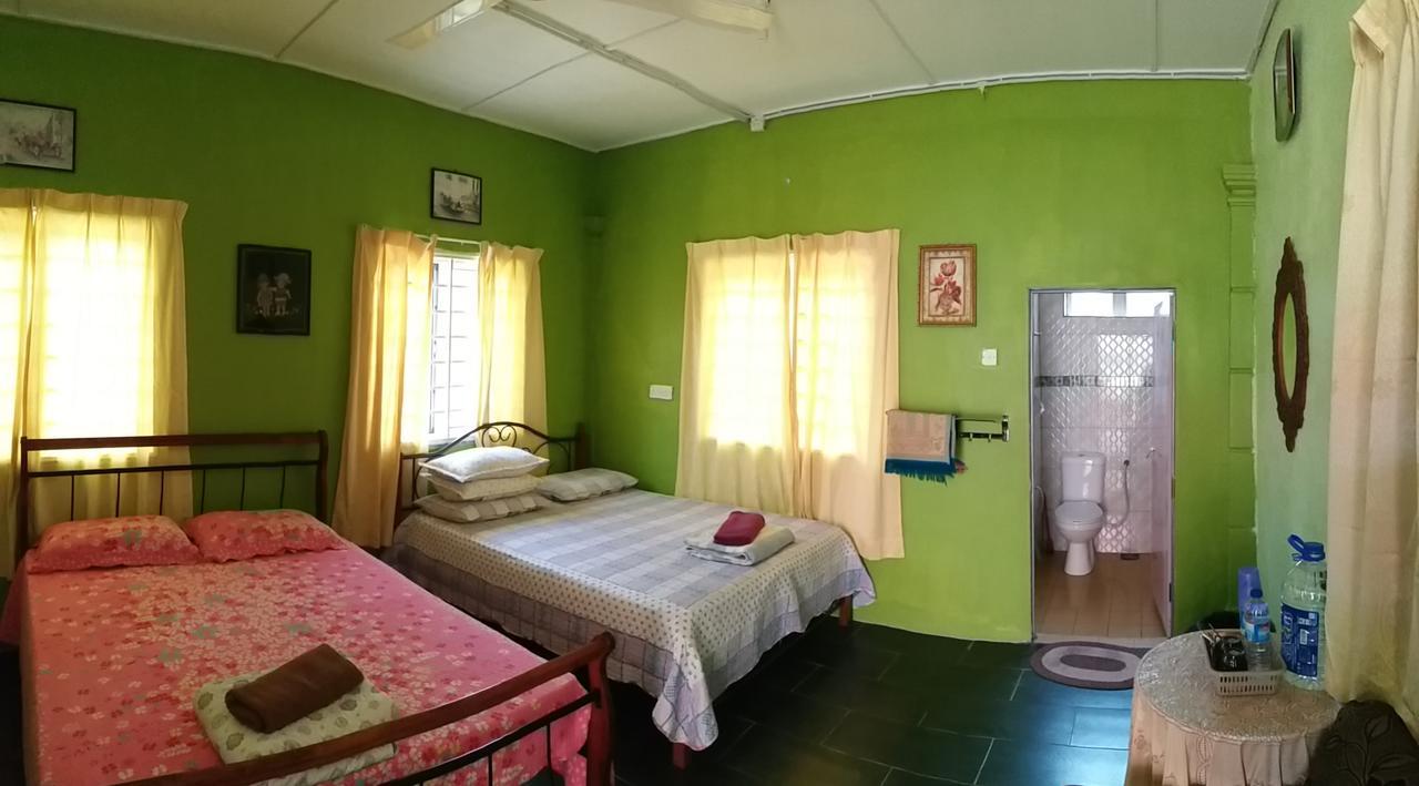 Dhia Irdina Homestay Paya Rewak Extérieur photo